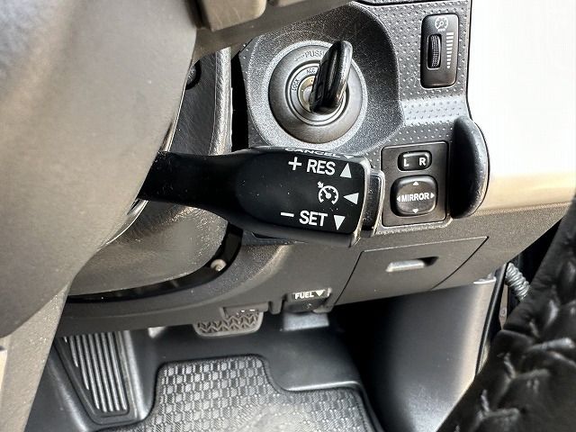 Toyota FJ CRUISER 2018-03 12312-11