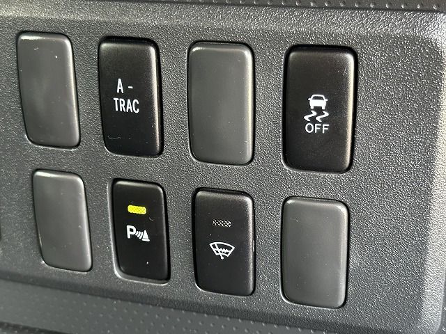 Toyota FJ CRUISER 2018-03 12312-10