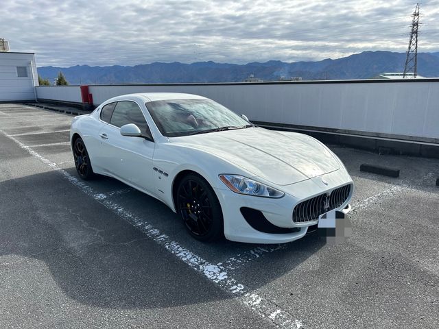 Maserati GRANTURISMO 2012-04 189783-0