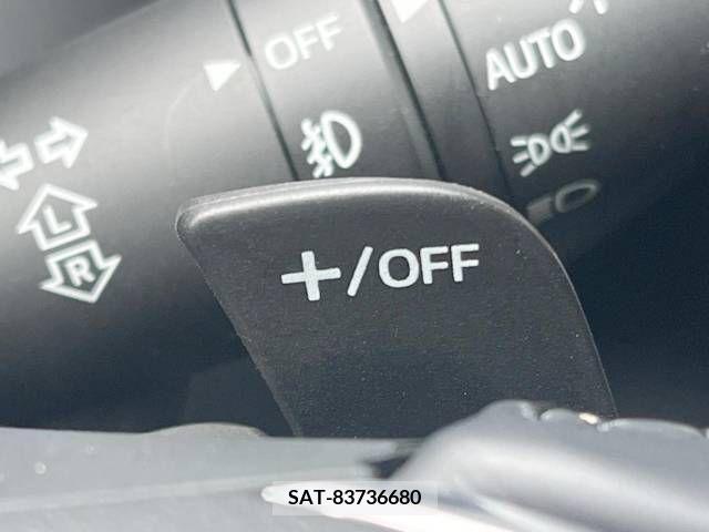 Mazda ATENZA 2017-07 345004-6