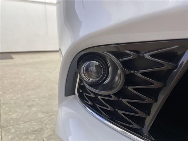 Lexus LS 2012-11 17880-11