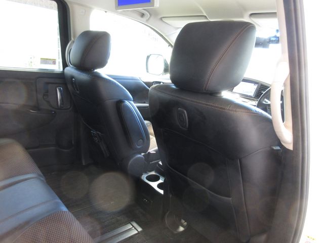 Nissan ELGRAND 2012-03 8237-9