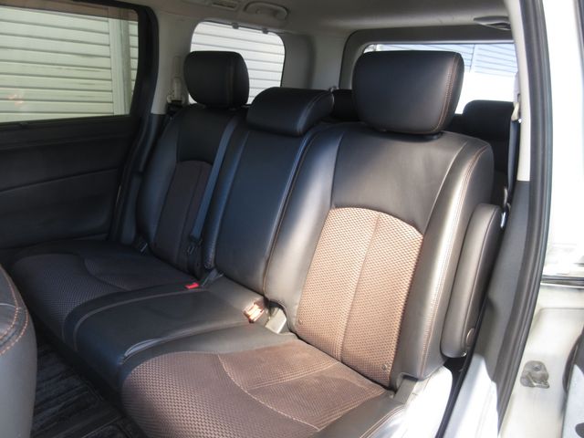 Nissan ELGRAND 2012-03 8237-13