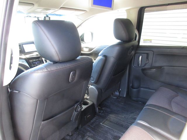 Nissan ELGRAND 2012-03 8237-14