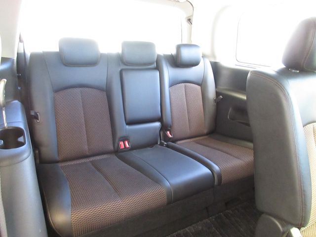 Nissan ELGRAND 2012-03 8237-10