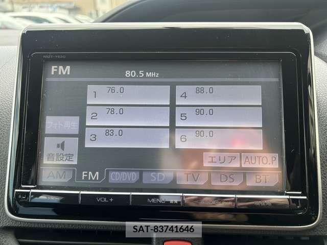 Toyota NOAH 2014-03 383176-11