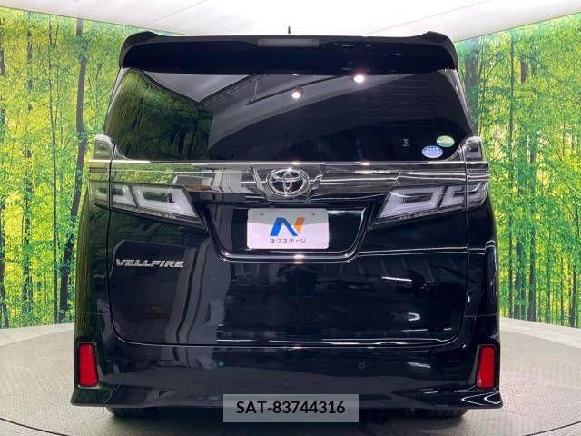 Toyota VELLFIRE 2019-07 369695-17
