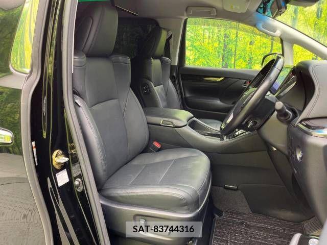 Toyota VELLFIRE 2019-07 369695-9