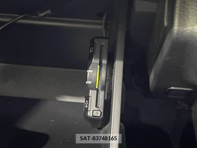 Suzuki SPACIA 2018-05 285702-6