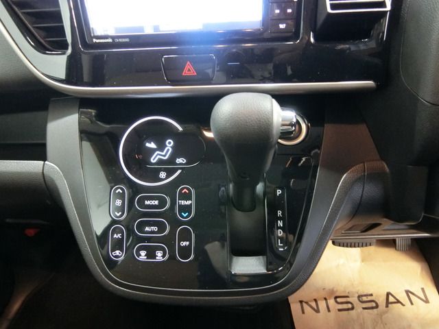 Nissan DAYZ ROOX 2019-12 15279-5