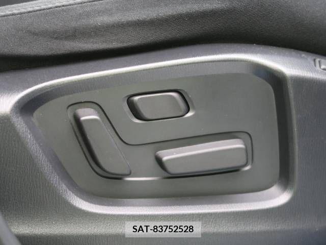 Mazda CX-8 2018-02 204937-6
