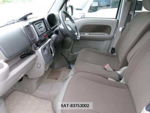 Suzuki EVERY WAGON 2017-03 380249-12