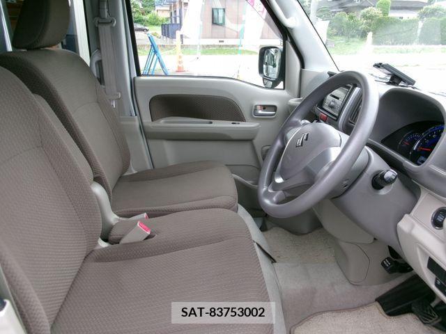 Suzuki EVERY WAGON 2017-03 380249-11