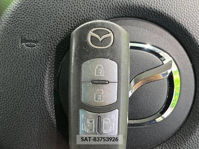 Mazda BIANTE 2014-06 293076-7