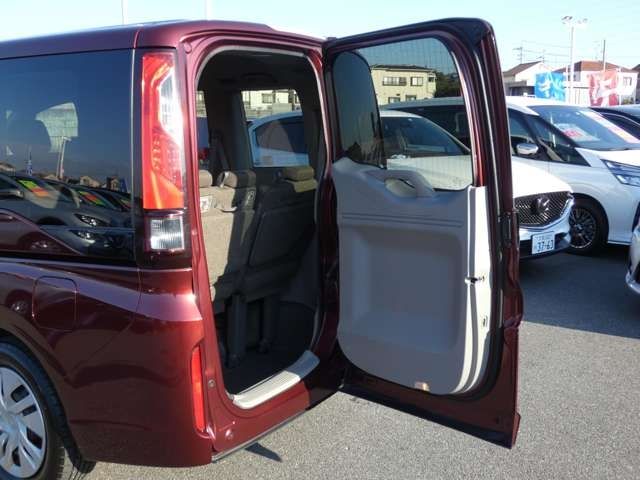 Honda e 2017-01 183400-9
