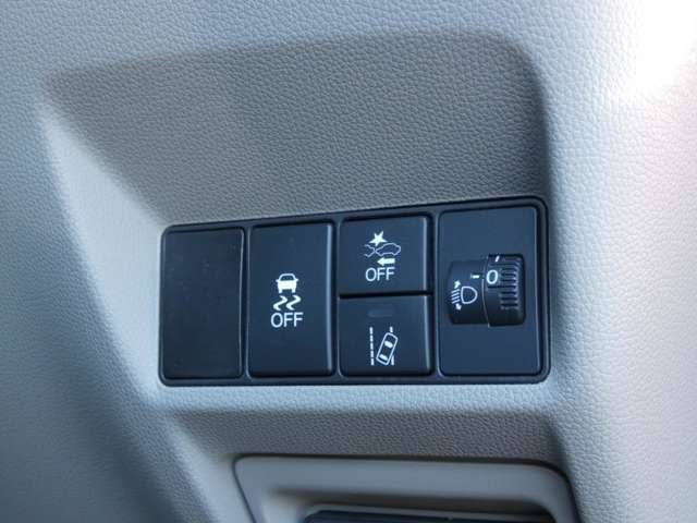 Honda e 2017-01 183400-15