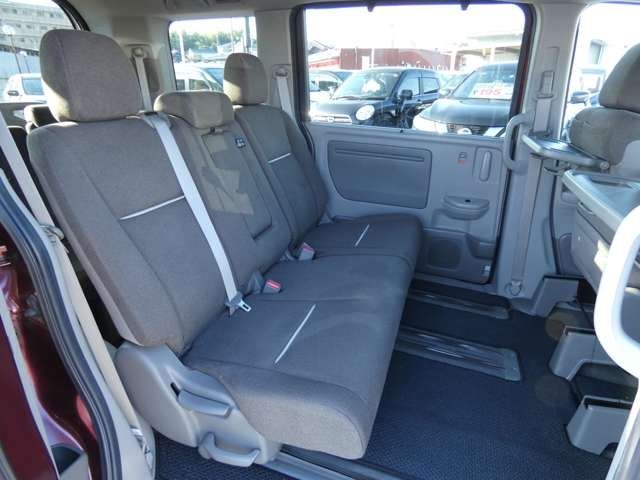 Honda e 2017-01 183400-25