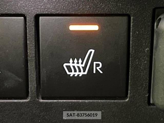 Toyota RAIZE 2020-06 217388-6