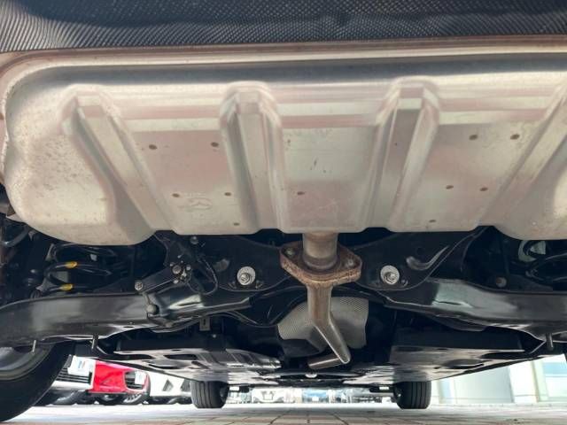 Mazda AXELA HYBRID 2014-11 24931-19