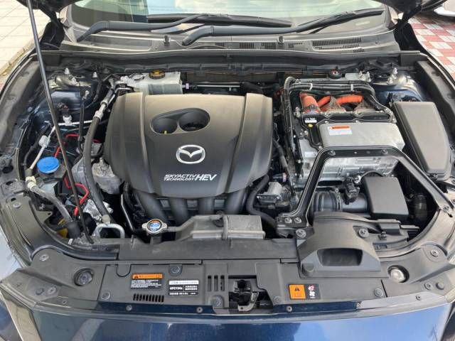 Mazda AXELA HYBRID 2014-11 24931-18