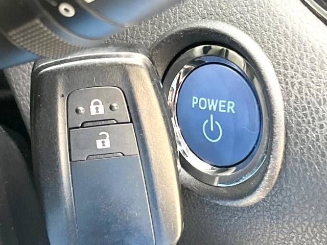 Toyota C-HR 2017-03 13578-7