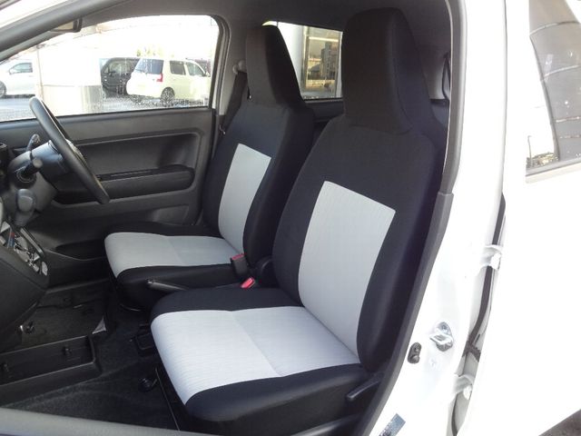 Daihatsu MIRA ES 2017-10 195951-9