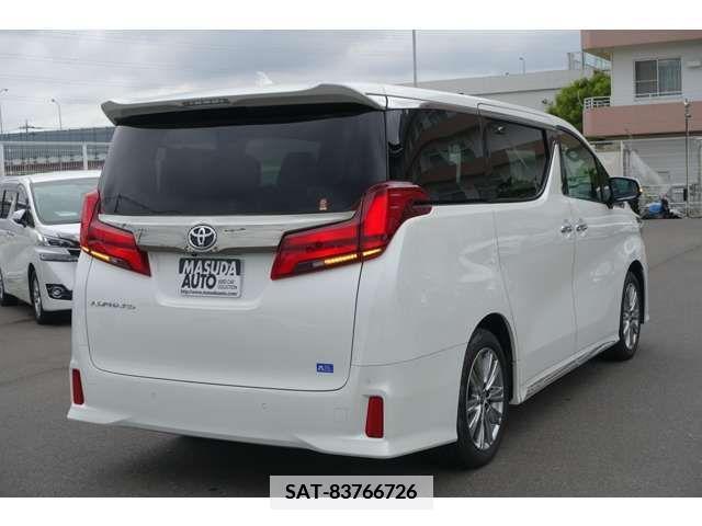 Toyota ALPHARD 2022-05 379801-6