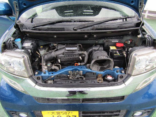Honda N BOX 2013-01 180556-27