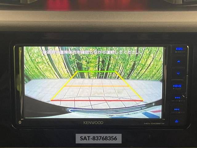 Toyota ROOMY 2022-10 283583-4