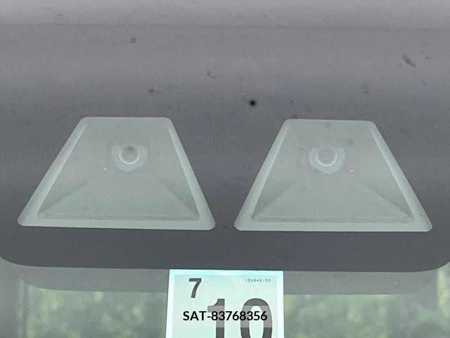 Toyota ROOMY 2022-10 283583-2