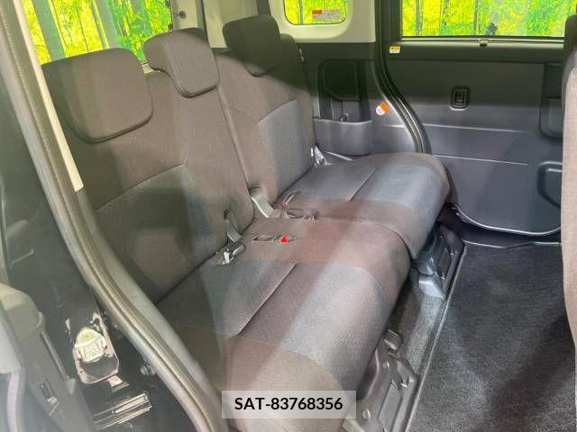 Toyota ROOMY 2022-10 283583-10