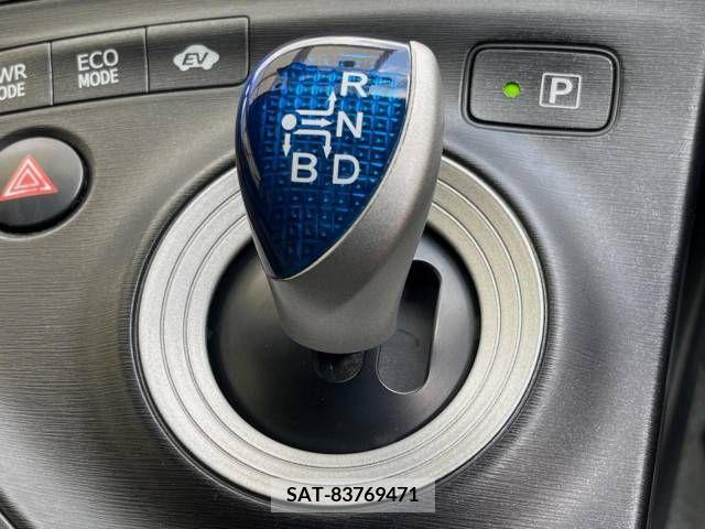 Toyota PRIUS 2010-12 321990-19