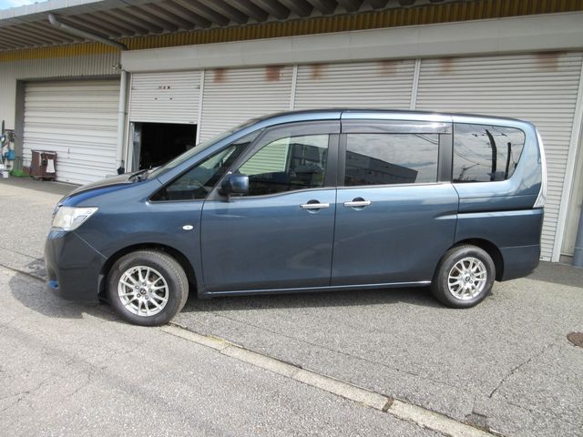 Nissan SERENA 2012-07 12469-2