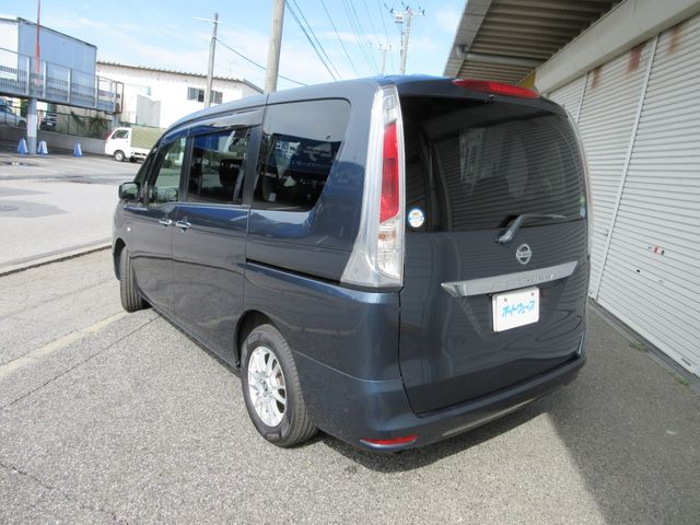 Nissan SERENA 2012-07 12469-4