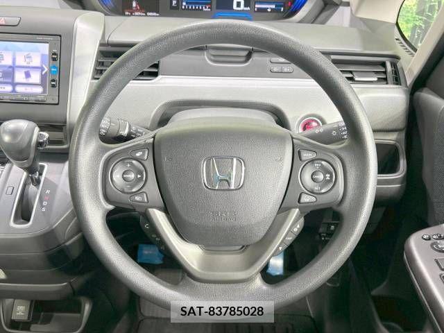 Honda FREED 2017-05 302969-11