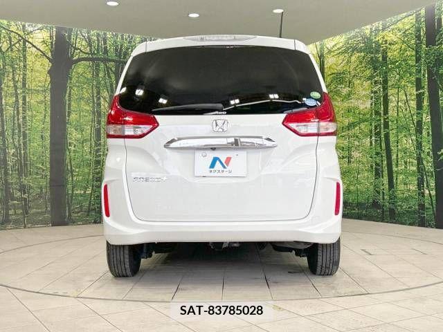 Honda FREED 2017-05 302969-15
