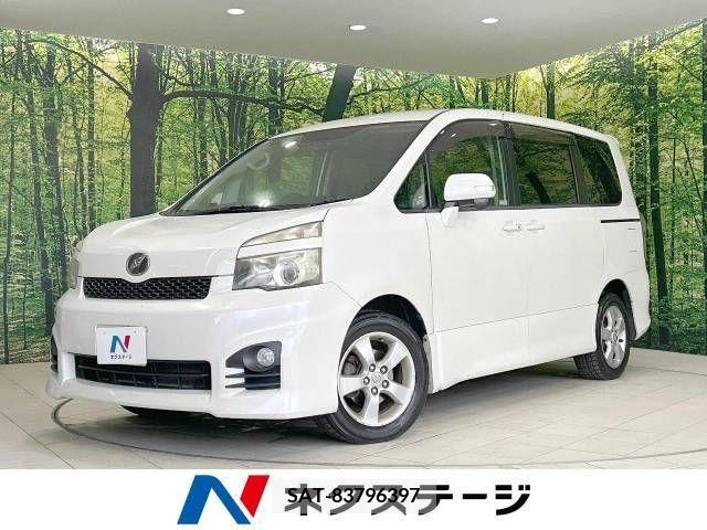 Toyota VOXY 2010-08 352799-0