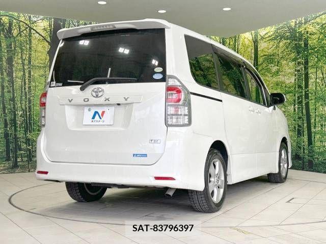 Toyota VOXY 2010-08 352799-6