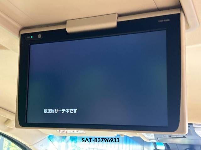 Toyota ALPHARD 2018-03 355564-4