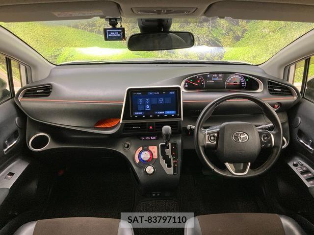Toyota SIENTA 2019-06 368209-1