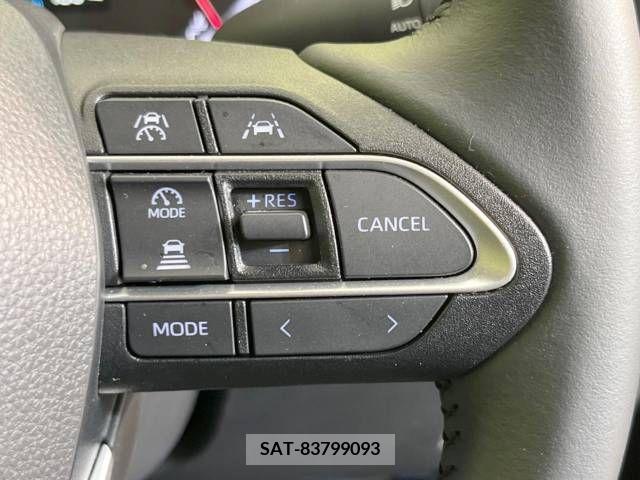 Toyota VOXY 2023-10 289025-6
