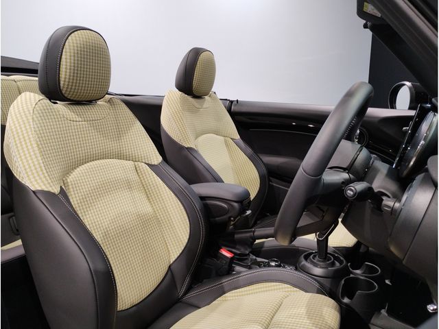 Bmw MINI 2022-10 196568-1
