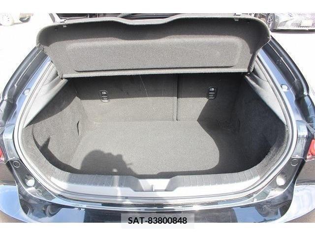 Mazda MAZDA3 2019-08 225481-17