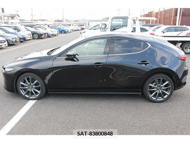 Mazda MAZDA3 2019-08 225481-8