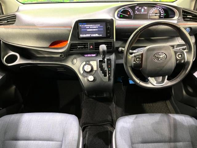 Toyota SIENTA 2015-10 194939-1