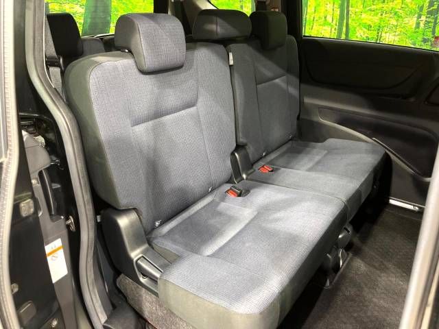 Toyota SIENTA 2015-10 194939-9