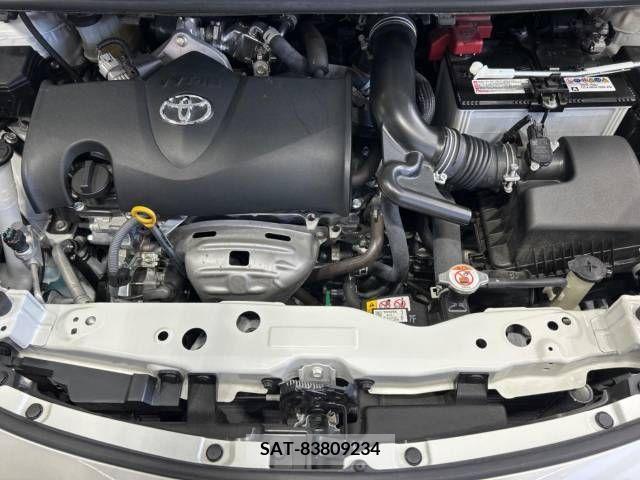 Toyota SIENTA 2022-04 298399-19