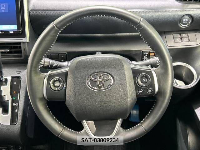 Toyota SIENTA 2022-04 298399-12