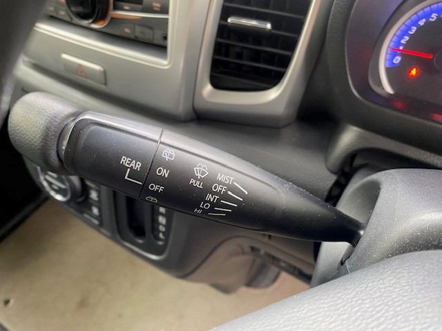 Suzuki SPACIA 2014-12 19208-18