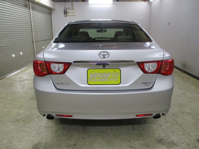 Toyota MARK X 2012-08 182233-4